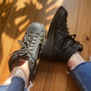 Doc Martens boots women's 8 black